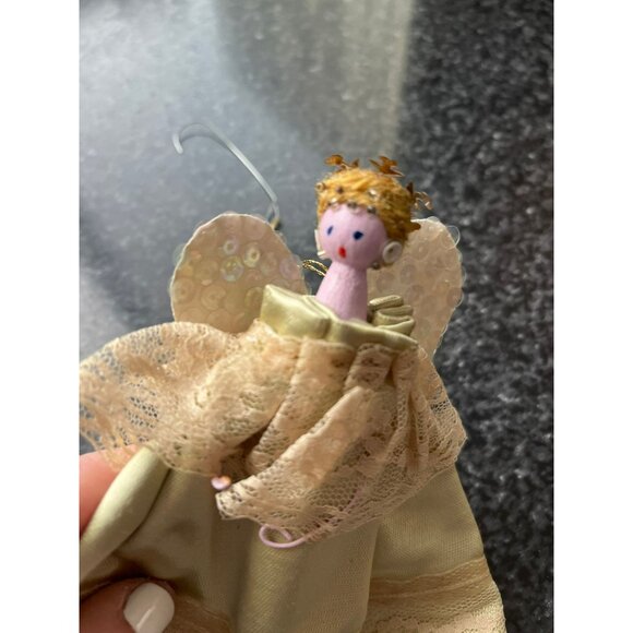Vtg 1970's Detroit Artist Mary Ewald Christmas Ornament Angel Clothespin Doll - Picture 5 of 9